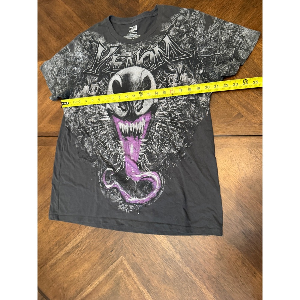 Marvel Venom Graphic T-Shirt Mens Large Gray Purple Tongue Spider-Man Tee - Picture 5 of 5